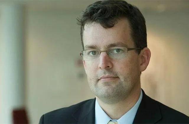John Hardy (Saxo Bank): Fed nutí lidi riskovat, proto je potřeba dávat pozor na spekulativní bubliny